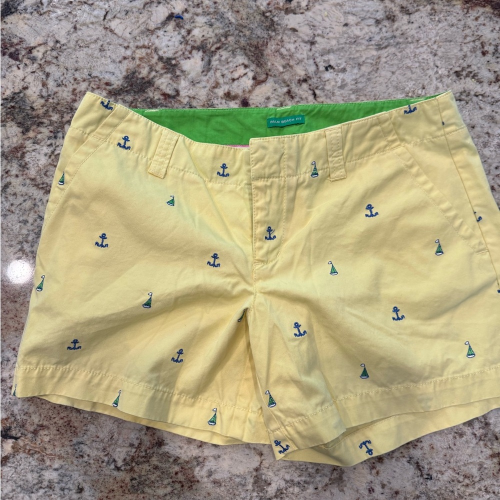 Lilly Pulitzer Yellow Anchor Print Women's Shorts, size 4